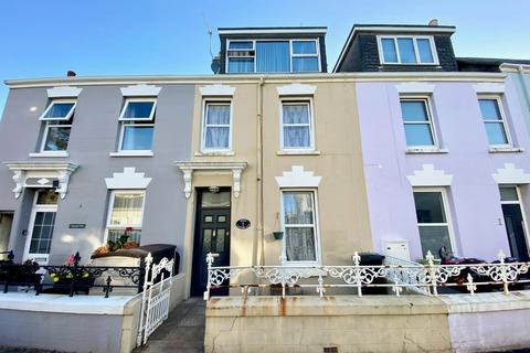 4 bedroom terraced house for sale, 2 Sunnyside Villas, Albert Road, St. Saviour, Jersey, Channel Islands, JE2