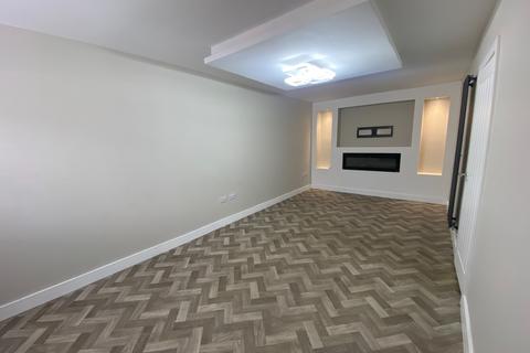 7 Cae Coch, Cefn Mawr, Wrexham, LL14 3DL