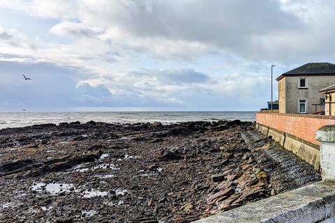 16 Bath Square, Ardrossan, KA22 8DP