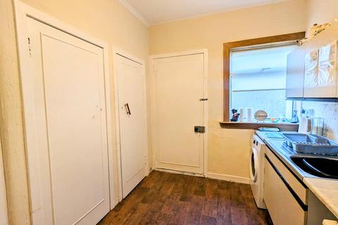 16 Bath Square, Ardrossan, KA22 8DP