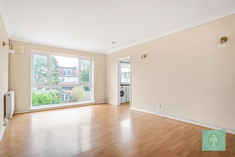 2 bedroom maisonette for sale, Bramley Road, Oakwood, London, N14
