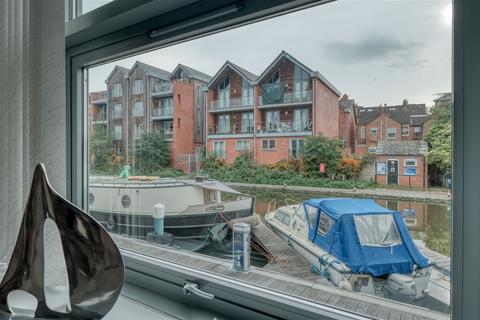 2 bedroom ground floor flat for sale - Chamberlain House, Armstrong Drive, Worcester, WR1 2GB