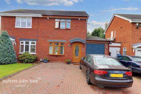 2 bedroom semi-detached house for sale, Brook House Lane, Featherstone