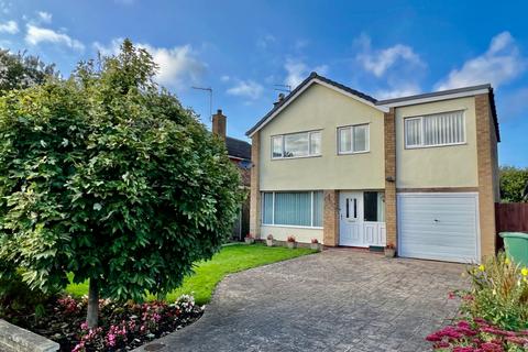 5 bedroom detached house for sale, Wetherby, Glenfield Avenue, LS22