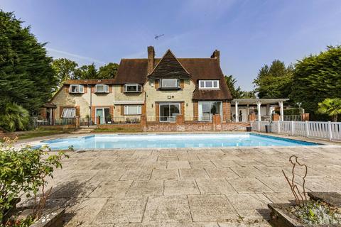 6 bedroom detached house for sale, The Ridgeway, Cuffley, EN6 4BB