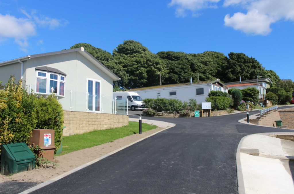 Menston Ilkley 2 bed park home for sale £225,000