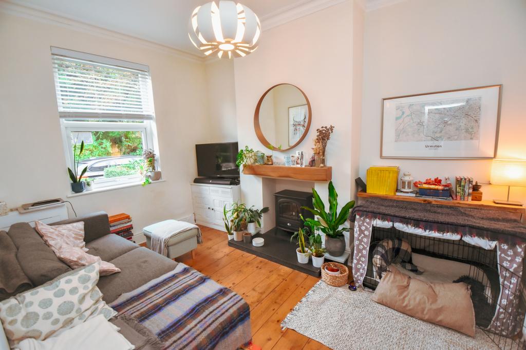 Balfour Road, Urmston, M41 3 bed terraced house for sale £300,000