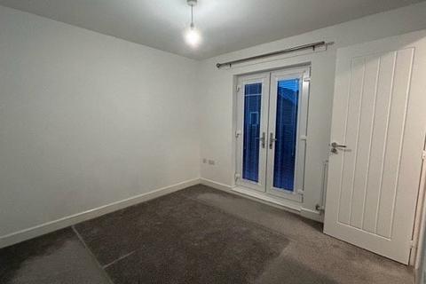 3 bedroom semi-detached house to rent, Howden Ave, Waverley, Rotherham, South Yorkshire, S60