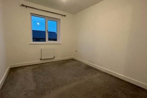 3 bedroom semi-detached house to rent, Howden Ave, Waverley, Rotherham, South Yorkshire, S60
