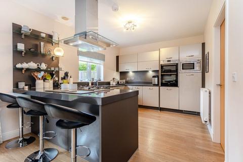 43 Abbey Park, Auchterarder, PH3 1EN