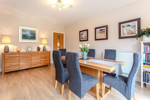 43 Abbey Park, Auchterarder, PH3 1EN