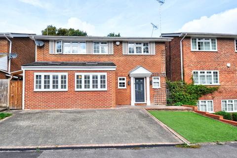 5 bedroom detached house for sale, Valley Road, Henley On Thames