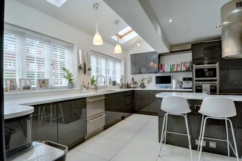 55 Valley Road, Henley-on-thames, RG9 1RL