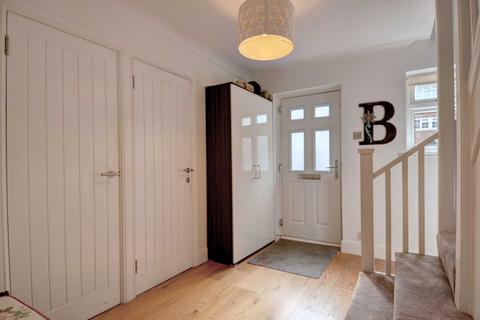 55 Valley Road, Henley-on-thames, RG9 1RL