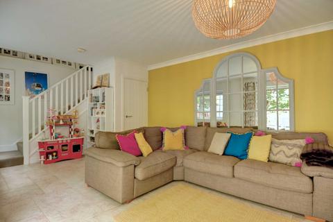 55 Valley Road, Henley-on-thames, RG9 1RL