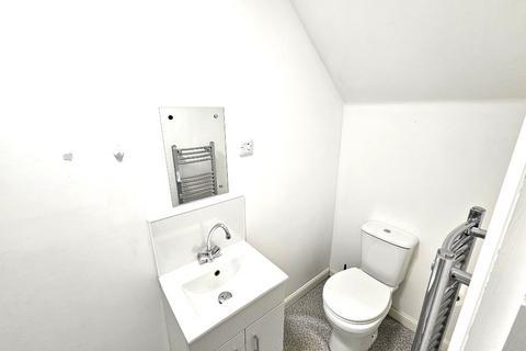 1 bedroom in a house share to rent, Roslin Terrace, City Centre, Aberdeen, AB24