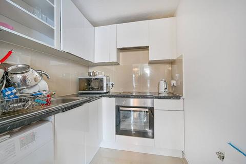 2 bedroom flat for sale - Shaftsbury Gardens, North Acton, London, NW10