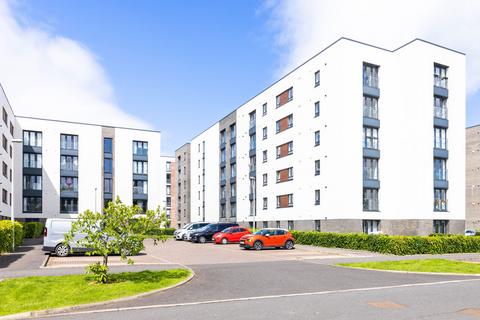 Flat 6, 6 Arneil Drive, Edinburgh, EH5 2GR