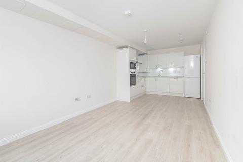 Flat 6, 6 Arneil Drive, Edinburgh, EH5 2GR