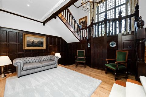 Holland Hill Old Avenue, Weybridge, KT13 0QE