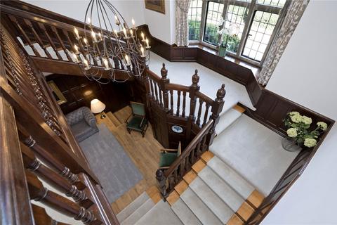 Holland Hill Old Avenue, Weybridge, KT13 0QE