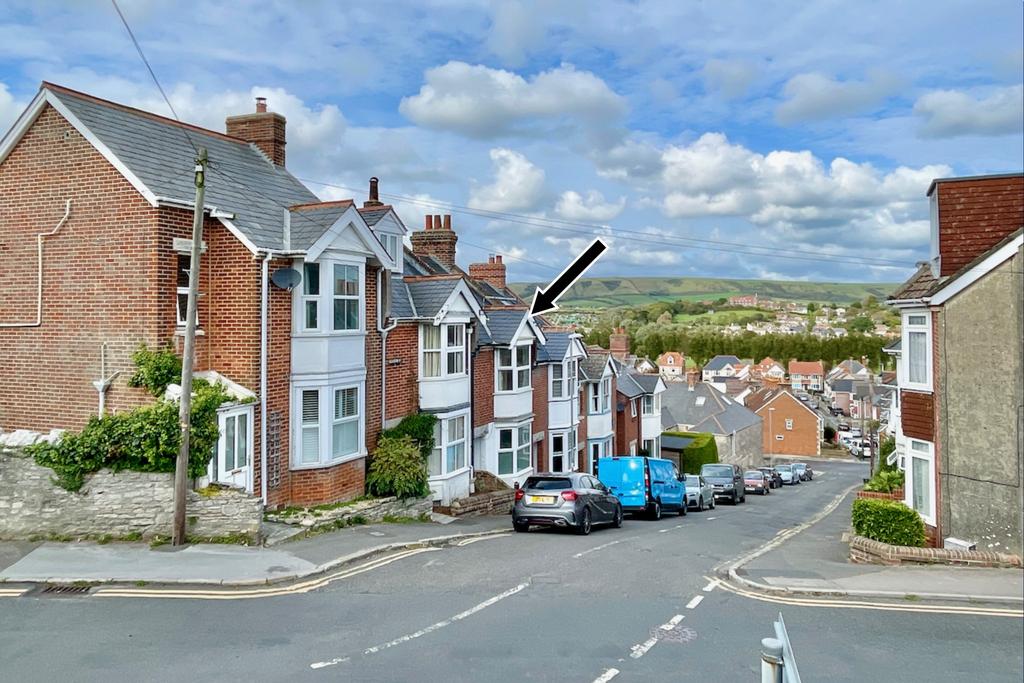 GORDON ROAD, SWANAGE 3 bed terraced house for sale £369,950
