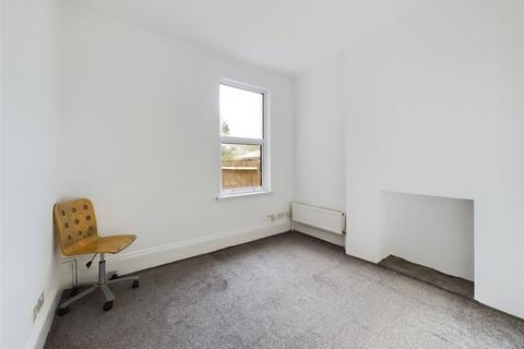 82 Jersey Road, Gloucester, GL1 4DQ