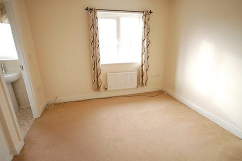3 bedroom terraced house for sale, Hundred Acre Way, Red Lodge, Bury St Edmunds, Suffolk, IP28