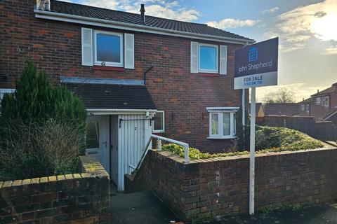 3 bedroom end of terrace house for sale, Owen Walk, Stafford, Staffordshire, ST17
