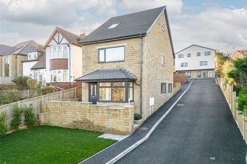 4 bedroom detached house for sale, Valley Road, Thornhill, Dewsbury, WF12