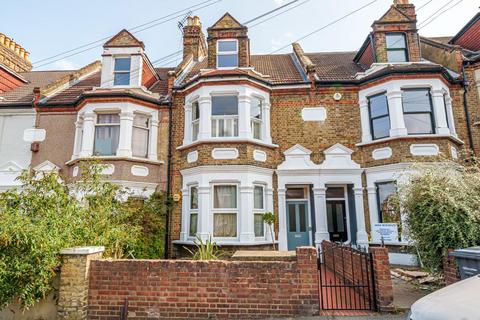 37b Farren Road, London, SE23 2DZ