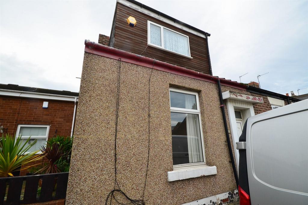 Hume Street, Millfield 2 bed cottage for sale £45,000