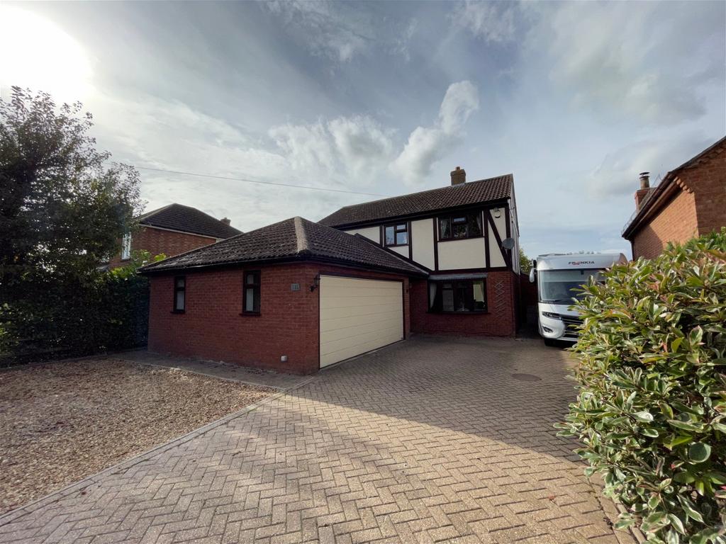 March Road, WImblington 4 bed detached house for sale £650,000