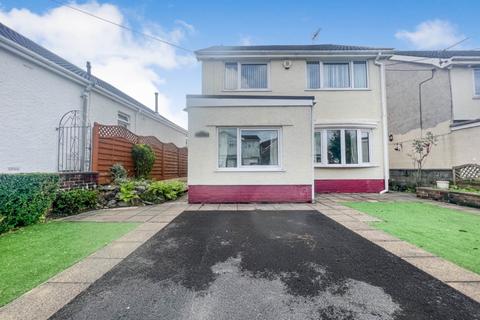 14 Caecerrig Road, Pontarddulais, Swansea, SA4 8PB