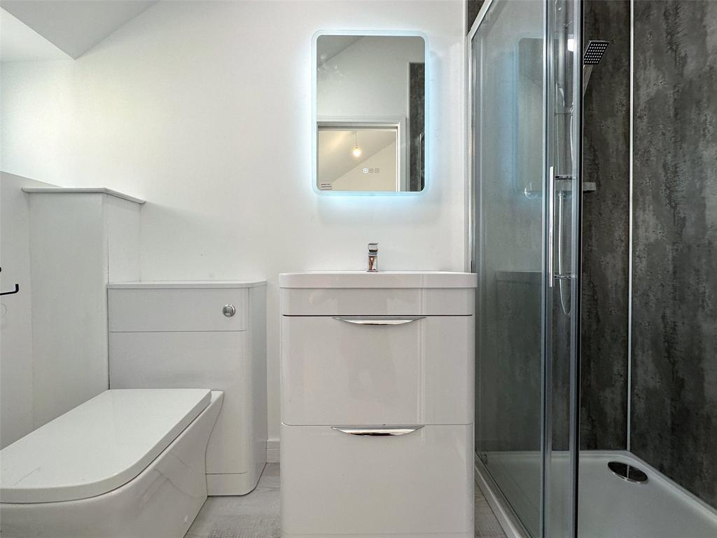 Ensuite