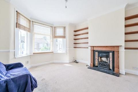 17 Arngask Road, London, SE6 1XY