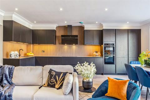 2 bedroom apartment for sale, Clovers Court, Quickley Lane, Chorleywood, Rickmansworth, Hertfordshire, WD3