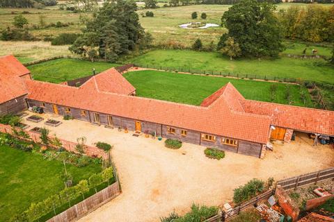 4 bedroom barn conversion for sale, Broomsthorpe