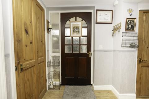 Bell Cottage Back Lane, Burston, Diss, IP22 5TT