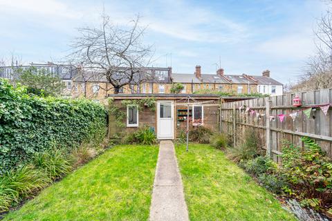 undefined, Maidstone Road, Bounds Green N11