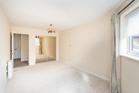 1 bedroom flat for sale, Bartholomew Court, Dorking