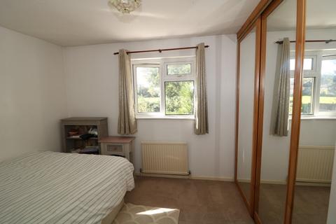 2 bedroom semi-detached house to rent, Nursery Close, Capel, Dorking