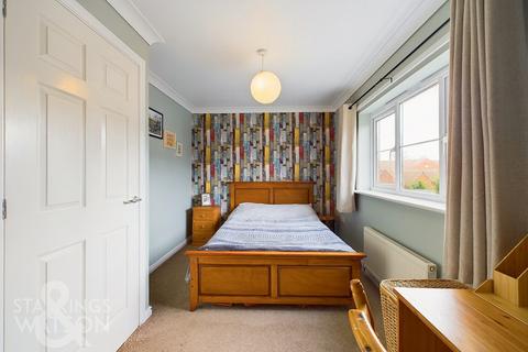 2 bedroom end of terrace house for sale, Macmillan Way, Little Plumstead, Norwich