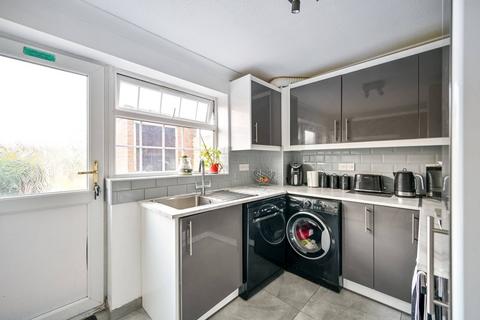 73 Crown Meadow, Colnbrook, Slough, SL3 0LJ