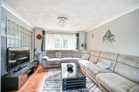 73 Crown Meadow, Colnbrook, Slough, SL3 0LJ