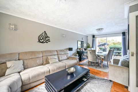 73 Crown Meadow, Colnbrook, Slough, SL3 0LJ