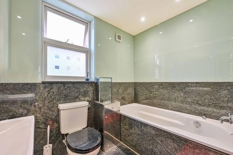 13 Dawson Road, Kingston Upon Thames, KT1 3AU