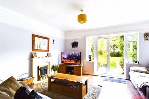 5 bedroom detached bungalow for sale, Walcott Avenue, Christvhurch, BH23