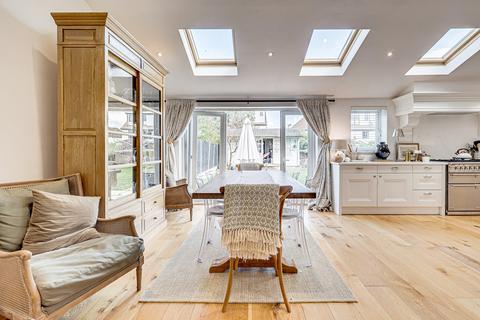 44 Berkeley Gardens, Leigh-on-sea, SS9 2TE