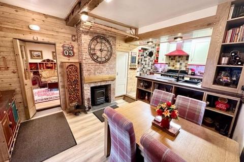 4 bedroom detached house for sale, Wood Cottage, Dudwell Lane, Skircoat Green, Halifax